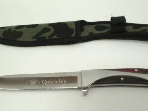 Columbia stylový nůž chromový 250mm s maskáčovým pouzdrem.