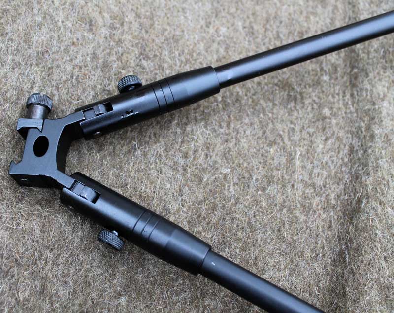 Taktická vyšší sklopná dvojnožka Bipod na R.I.S. 22mm. - Image 6