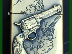 Benzinový zapalovač Gun Battle COLT revolver styl zippo.