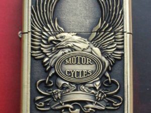 Benzinový zapalovač Motor Cycles styl zippo.