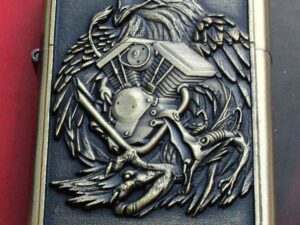 Benzinový zapalovač Motor Cycles 2válec styl zippo.