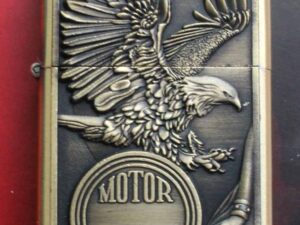 Benzinový zapalovač Motor Cycles styl zippo.