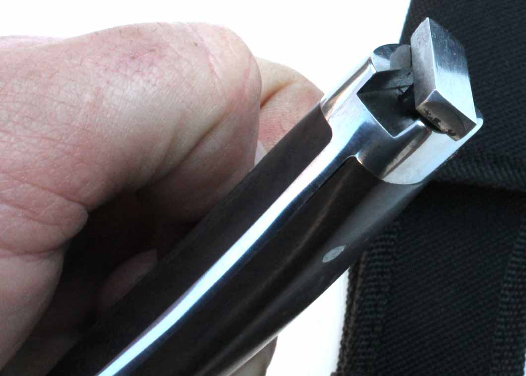 Buschsraftový nůž Kandar s integrovaným magnesiovým škrtadlem. - Image 2