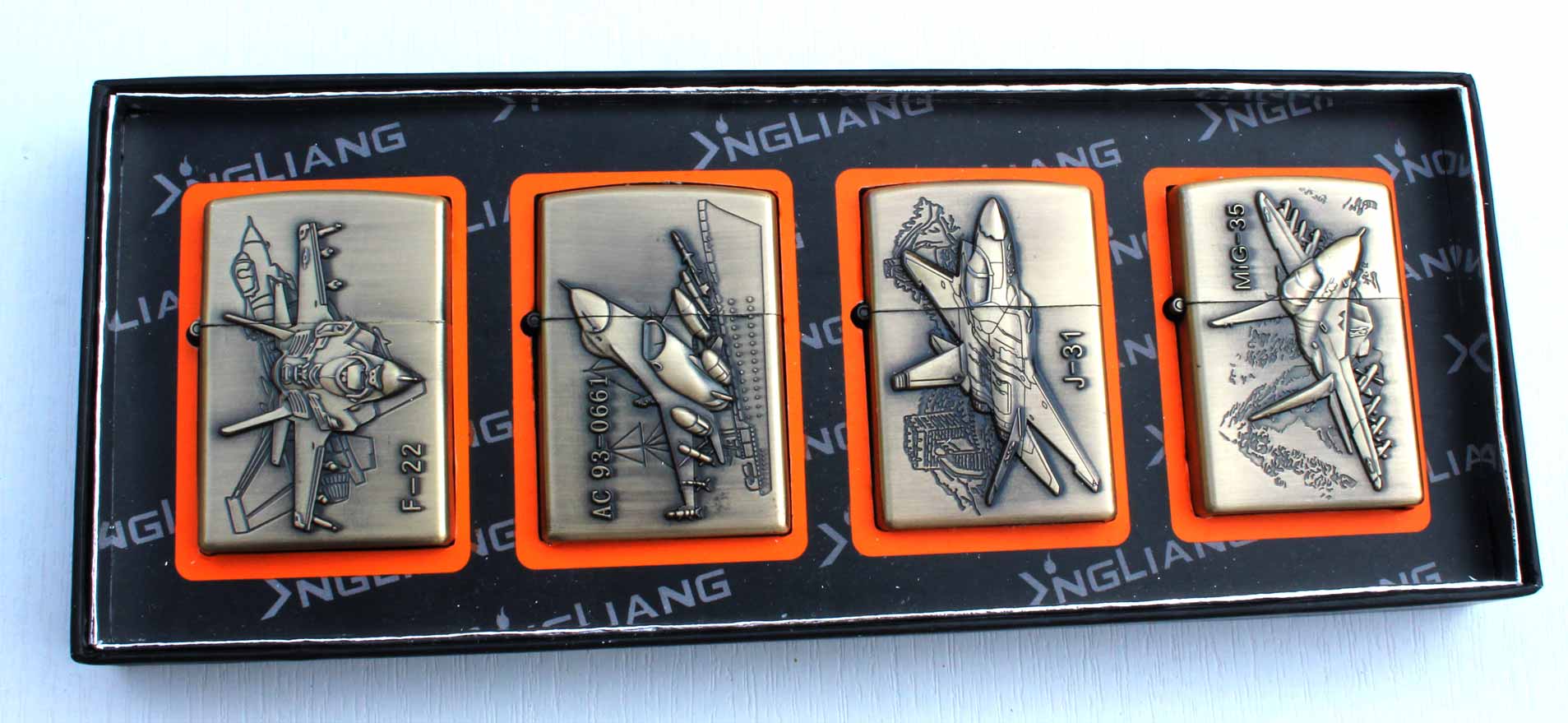 Benzinový zapalovač Stíhačka J-31 styl zippo. - Image 2