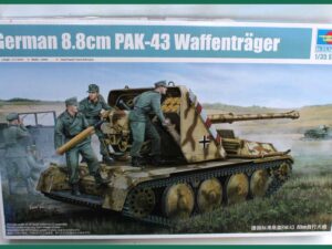 Stavebnice German 8,8cm PAK-43 Waffenträger od Trumpeter 1.35.