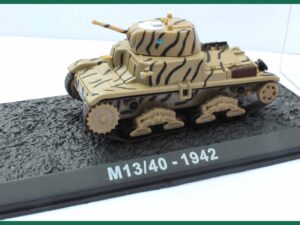 Tank M13/40 - 1942.