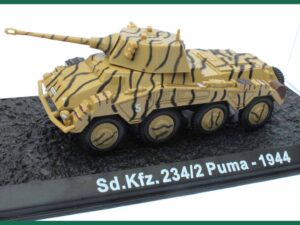 Tank Sd.Kfz.234/2 Puma - 1944.