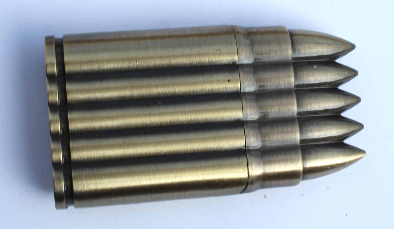 Hunter Bullet plynový zapalovač 5 patron . - Image 4
