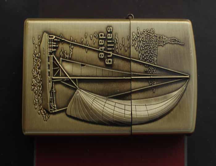 Benzinový zapalovač Historické lodě Sailing Date styl zippo. - Image 4