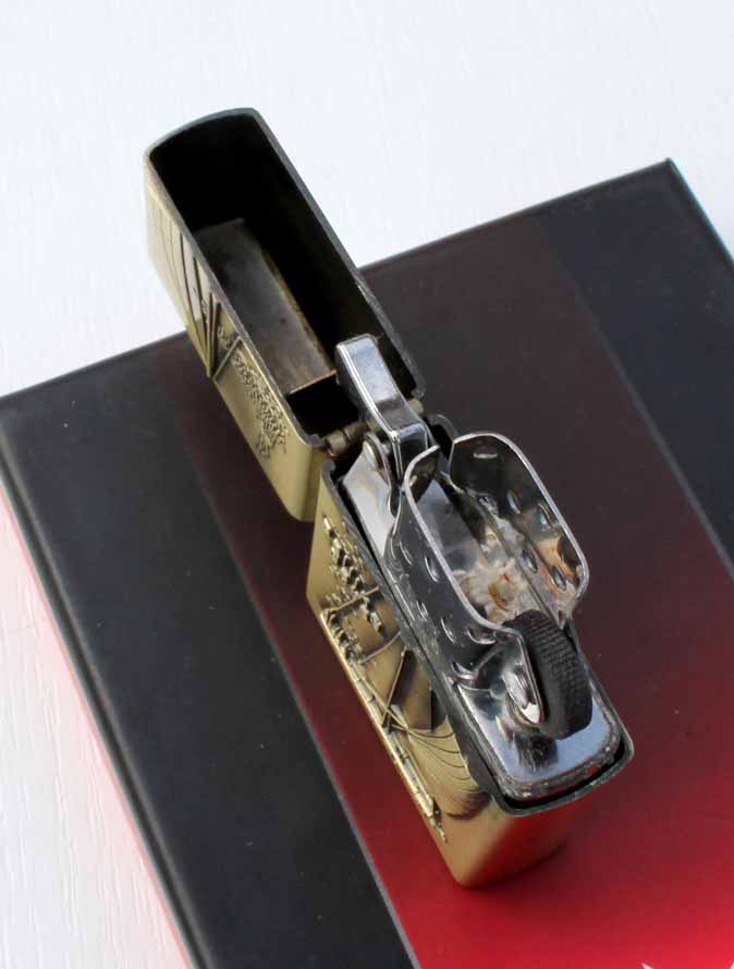 Benzinový zapalovač Historické lodě Sailing Date styl zippo. - Image 6
