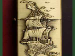Benzinový zapalovač Historické lodě Sailing Date styl zippo.
