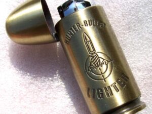Zapalovač plynový ve tvaru patrony Lighter Bullet.