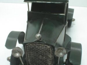 Plechový model pick-up veterána-zelený K1.