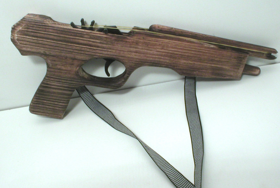 Gumogun - dřevěná pistole na gumičky(33 cm zahnutá). - Image 6